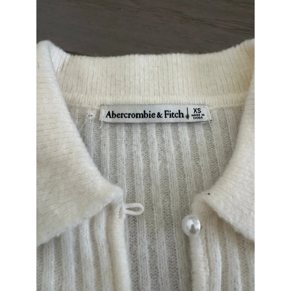 Abercrombie & Fitch Cream Ribbed Button Up Cardigan - Picture 7 of 8